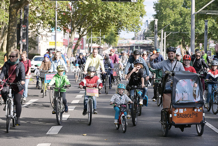 Kidical Mass: Kinder fordern sichere Straßen für alle